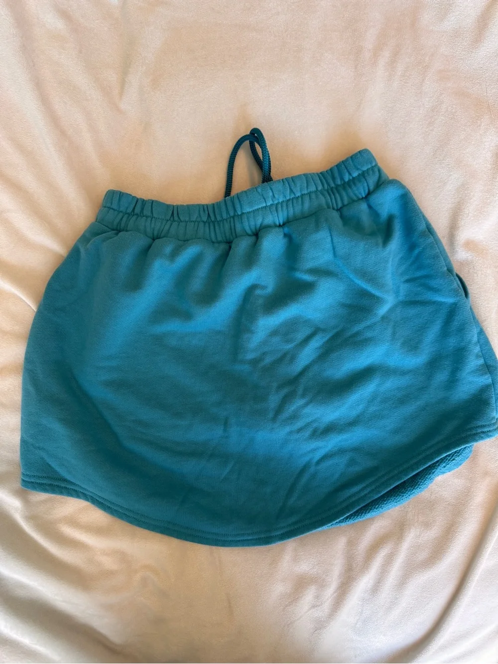 ALO Yoga Accolade High Waist Blue Splash Drawstring Skort
